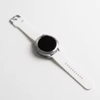 MYBANDZ Szilikon óraszíj fém csattal /fehér/ 20 mm
