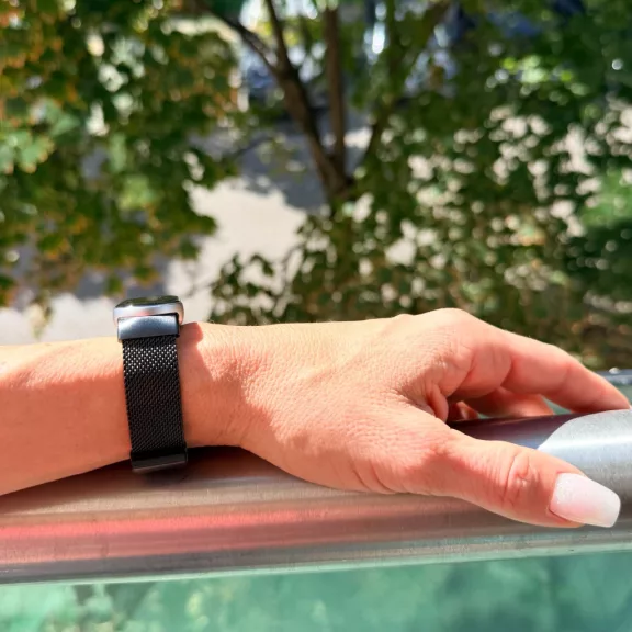 Xiaomi Smart Band 8/9/10 - Csatos milánói fém óraszíj - fekete