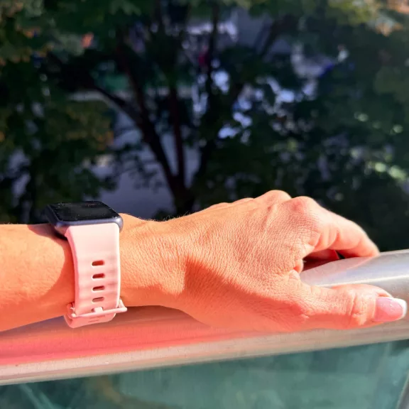 Mybandz  Flow szilikon óraszíj/púder/ Huawei Band 11/11pro