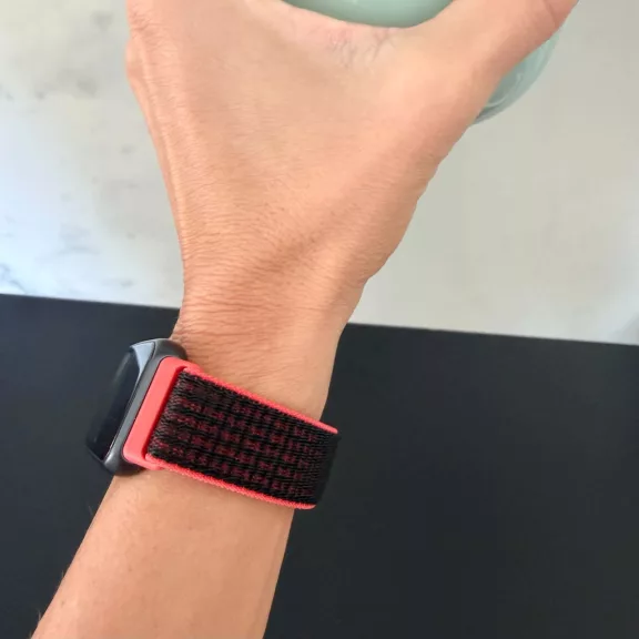 Mybandz Tépőzáras szövet óraszíj /fekete-piros/ Huawei Band 11/11pro