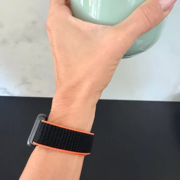 Mybandz Tépőzáras szövet óraszíj /fekete-narancs/ Huawei Band 11/11pro